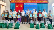 HDBank tặng 30 căn nhà Đại đoàn kết cho tỉnh Tiền Giang 