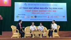 Nutifood tiếp sức cho học sinh, sinh viên nghèo thực hiện mơ ước đến trường