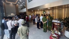 Khách hàng khiếu nại Helios đang chiếm dụng tiền của họ.