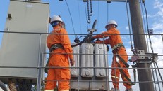 EVN chủ động các phương án đảm bảo hệ thống điện ổn định trong dịp Tết 2024 