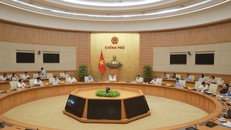 Phó Thủ tướng Trần Hồng Hà chủ trì cuộc họp nghe báo cáo, cho ý kiến dự thảo Luật Điện lực (sửa đổi), sáng 15/7/2024. Ảnh: VGP. 