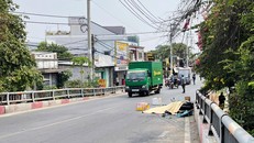 Vị trí nam tài xế xe ôm công nghệ bị xe container cán tử vong trên đường Tỉnh lộ 43.