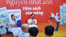 Nhà văn Nguyễn Nhật Ánh trong buổi ra mắt "Tiệm sách của nàng"