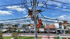 Tập đoàn Điện lực Việt Nam đã đảm bảo cung cấp điện an toàn, liên tục, phục vụ phát triển kinh tế - xã hội, đáp ứng nhu cầu sinh hoạt của nhân dân.