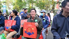 ‘Chuyến xe yêu thương’ cùng Long Châu mang Tết đến với bệnh nhân có hoàn cảnh khó khăn