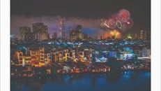 Tác phẩm "Nhà nhà đón Xuân" của tác giả Hoàng Bích Nhung (TPHCM) đạt giải Nhất cuộc thi Ảnh nghệ thuật mùa Xuân Bính Ngọ 2026 ở chủ đề “Xuân quê hương"