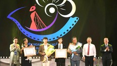 Ban tổ chức trao các giải vàng tại Liên hoan Phim ngắn TPHCM lần I - năm 2023