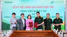 Lãnh đạo hai đơn vị ký kết bản ghi nhớ hợp tác phát triển các giải pháp dinh dưỡng dựa trên nghiên cứu khoa học và bằng chứng lâm sàng
