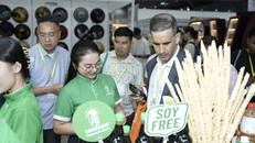 Triển lãm không chỉ giúp các thương hiệu có cơ hội giới thiệu sản phẩm mà còn là cơ hội để đưa các sản phẩm của mình ra thị trường thế giới.