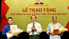 Năm 2023 trao giải thưởng Trần Văn Khê lần 1, ông Nguyễn Văn Nên - Bí thư Thành ủy TPHCM đã trao giải cho NSƯT - Tiến sĩ Cồ Huy Hùng và Nhà nghiên cứu - Nhạc sĩ Bùi Trọng