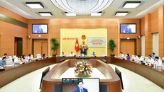 Quang cảnh phiên họp.