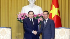 Chủ tịch nước Võ Văn Thưởng tiếp Chánh án Tòa án Tối cao Liên bang Nga. Ảnh: Thống Nhất/TTXVN.