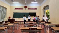 Các phòng thi được chuẩn bị cơ sở vật chất chu đáo.