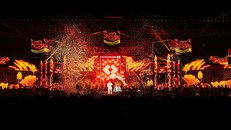 Đêm nhạc "Thời khắc giao thời" đỉnh cao cho hành trình vươn tầm 10 năm Techcombank Priority