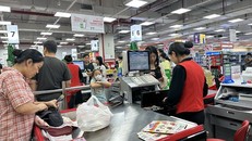 Hà Nội: Phấn đấu 100% siêu thị không sử dụng túi nylon khó phân hủy