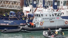 Bất trắc hành trình nhập cư bất hợp pháp