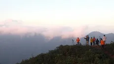 Đỉnh Tà Chì Nhù - Điểm săn mây lý tưởng cho dân phượt