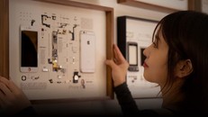 Người trẻ Trung Quốc tái chế phế liệu thành tác phẩm thủ công