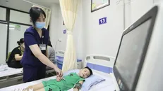 Ngành y tế Hà Nội triển khai thanh toán không dùng tiền mặt từ ngày 1/6