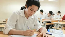 Thí sinh dự thi Tốt nghiệp Trung học phổ thông năm 2024. Ảnh: TTXVN.