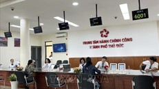Khu vực giải quyết thủ tục hành chính Trung tâm hành chính công thành phố Thủ Đức. Ảnh: Hoàng Tuyết/TTXVN.