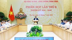 Thủ tướng Phạm Minh Chính, Chủ tịch Hội đồng Thi đua-Khen thưởng Trung ương chủ trì Phiên họp lần thứ 8 của Hội đồng. Ảnh: Dương Giang/TTXVN.