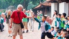 Tám tháng đầu năm 2024, khách quốc tế đến Việt Nam đạt hơn 11,4 triệu lượt người, tăng 45,8% so với cùng kỳ năm trước.