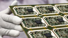 Trung Quốc ngừng xuất khẩu nguyên liệu bán dẫn sang Mỹ