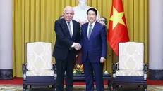 Chủ tịch nước Lương Cường tiếp ông Riad Malki, Đặc phái viên của Tổng thống Palestine. Ảnh: Lâm Khánh/TTXVN.