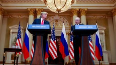 Tổng thống Nga Vladimir Putin (phải) và Tổng thống Mỹ Donald Trump tại cuộc gặp ở Helsinki (Phần Lan), hồi tháng 7/2018.