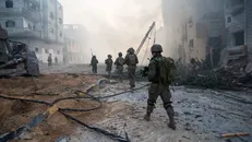 Israel hoàn tất rút quân khỏi hành lang chia cắt Gaza