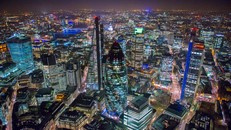 Nước Anh liên tục ban hành các chính sách thúc đẩy phát triển kinh tế đêm.