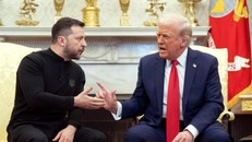 Tổng thống Mỹ Donald Trump và Tổng thống Ukraine Volodymyr Zelensky gặp nhau tại Phòng Bầu dục vào ngày 28/2. Nguồn: AFP.