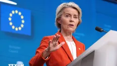 Chủ tịch Ủy ban châu Âu (EC) Ursula von der Leyen phát biểu trong cuộc họp báo tại Brussels, Bỉ. Ảnh: THX/TTXVN.