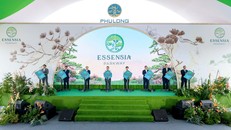 Các đại biểu thực hiện nghi lễ khởi công dự án.