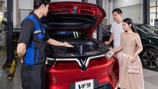 Chủ xe chia sẻ về trải nghiệm VVIP tại xưởng dịch vụ VinFast