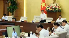 Phó Chủ tịch Quốc hội Nguyễn Khắc Định điều hành phiên họp. Ảnh: An Đăng/TTXVN.