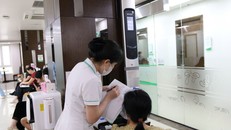 Đảm bảo công tác khám bệnh cho người dân.