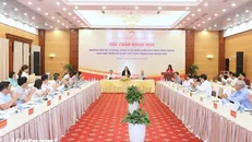 Hội thảo khoa học “Những vấn đề lý luận, pháp lý và bảo đảm điều kiện hoạt động của Mặt trận Tổ Quốc Việt Nam trong giai đoạn mới chiều nay 16/5. Ảnh: Vietnam+