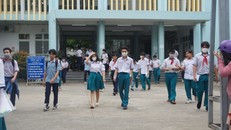 Khuyến khích các trường học đeo khẩu trang trong không gian kín và nơi đông người.