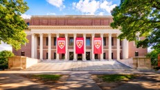 Khuôn viên Đại học Harvard.