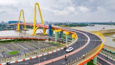 Vingroup công bố 2 trụ cột hoạt động mới là hạ tầng và năng lượng xanh