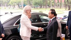 Toàn quyền Australia và Phu quân kết thúc chuyến thăm cấp Nhà nước tới Việt Nam