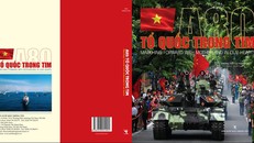 Bìa sách ảnh song ngữ "A80: Tổ quốc trong tim"