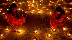 Lễ hội Diwali: Khi ánh sáng thắp lên niềm tin và hi vọng