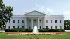 Quang cảnh bên ngoài Nhà Trắng ở Washington, D.C., Mỹ.