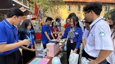 Các em học sinh TP Hồ Chí Minh trong một hoạt động ngoại khóa.