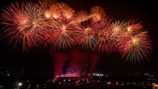 Sơ duyệt pháo hoa nghệ thuật quy mô lớn: Vừa hé lộ đã “đốn tim” người đân Thủ đô