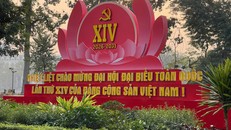 Thủ đô Hà Nội rực rỡ chào mừng Đại hội XIV của Đảng 