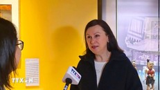 Bà Albina Legostaeva, Trưởng phòng Triển lãm và Bộ sưu tập thường trực Bảo tàng Phương Đông, nhà giám tuyển nổi tiếng về nghệ thuật Việt Nam tại Nga. Ảnh: Trần Hải/TTXVN